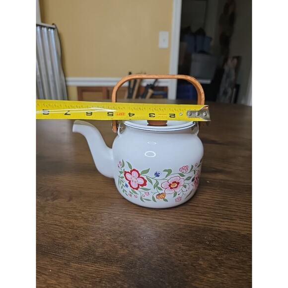 Vintage 80s Gailstyn-Sutton Enamelware Teapot Kettle Country Flower Wood Handle - Picture 7 of 16
